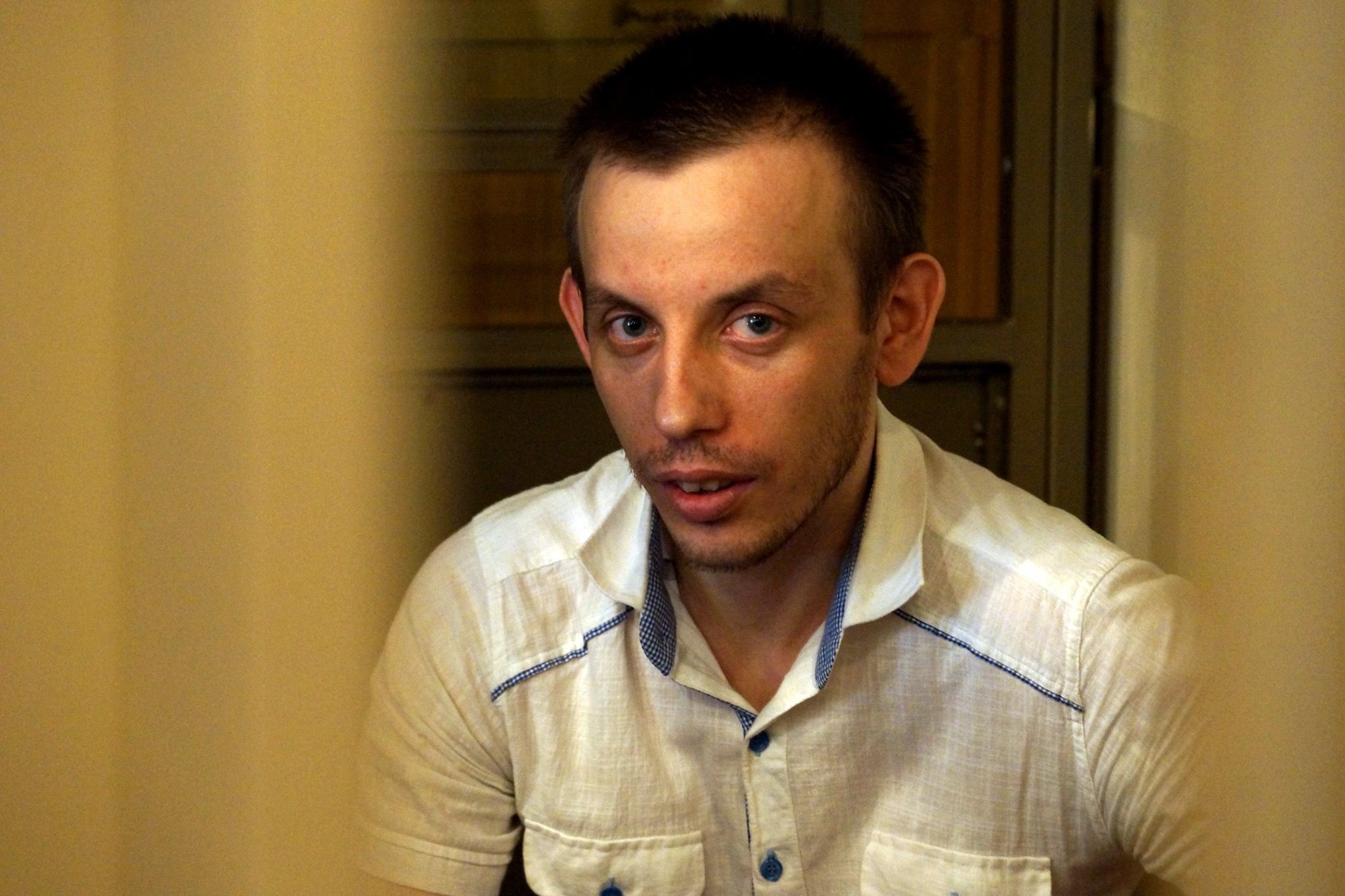 Крымский татарин Зейтуллаев в российской тюрьме объявил бессрочную голодовку и требует передать его Украине