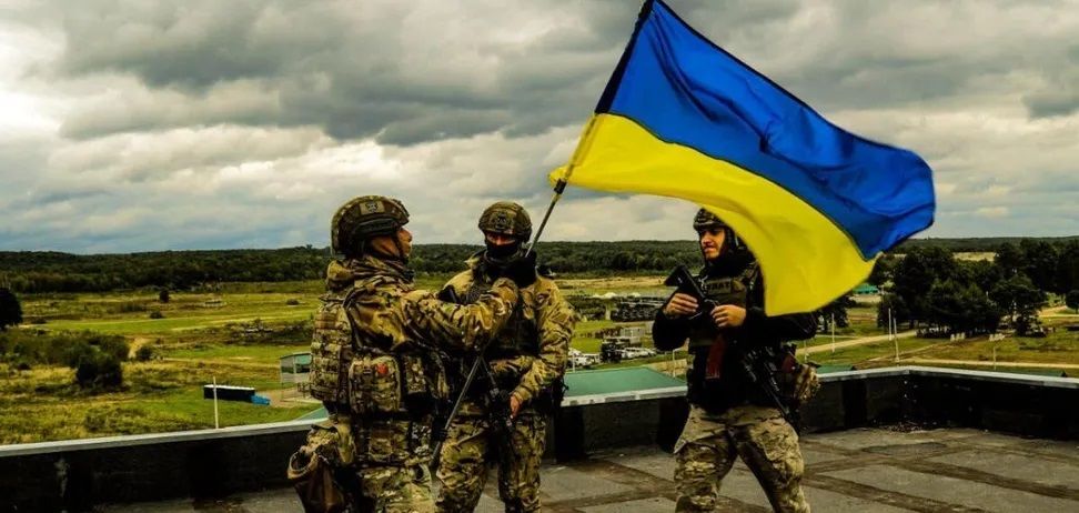 ВСУ захватили в плен большую группу россиян на Кураховском направлении  