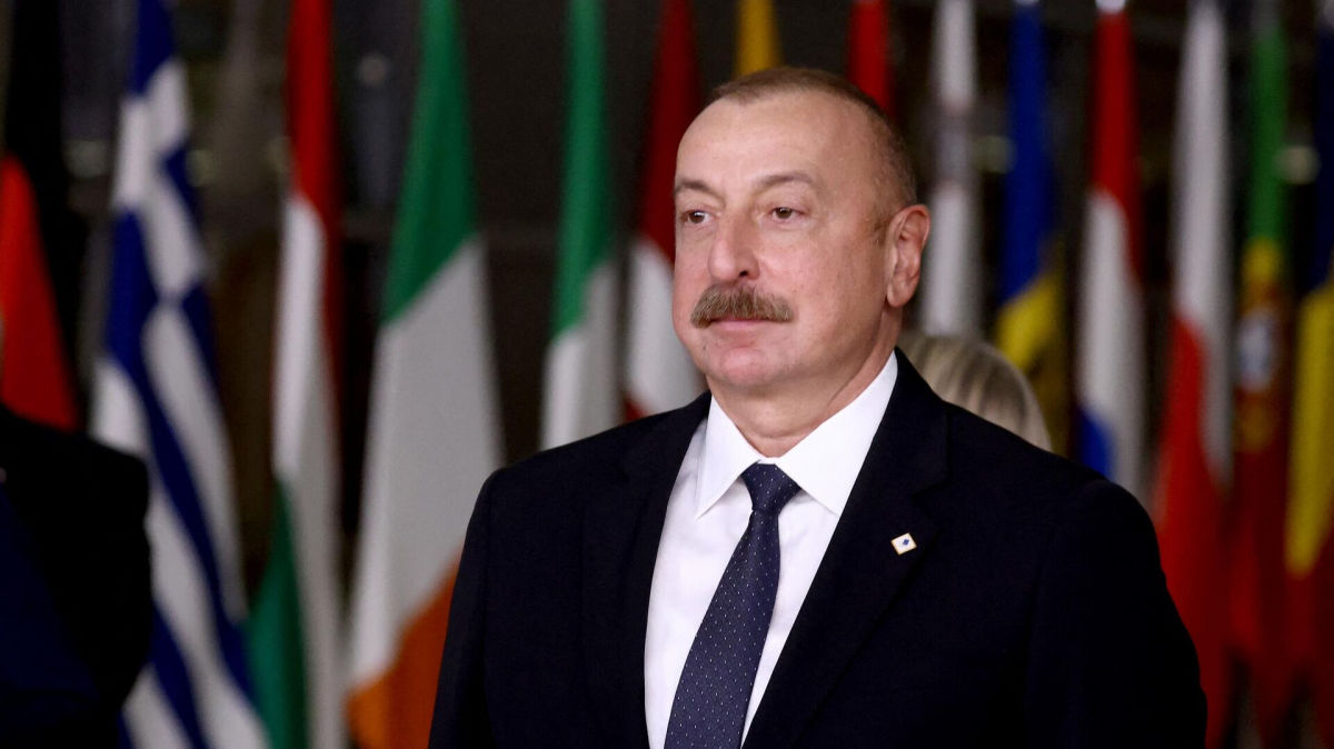 ​Карабах - все: Алиев обратился к нации, объявив полное восстановление суверенитета Азербайджана