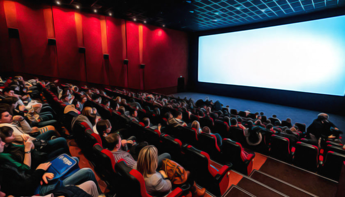 В Украине открытие кинотеатров перенесли на другой месяц - названа причина 