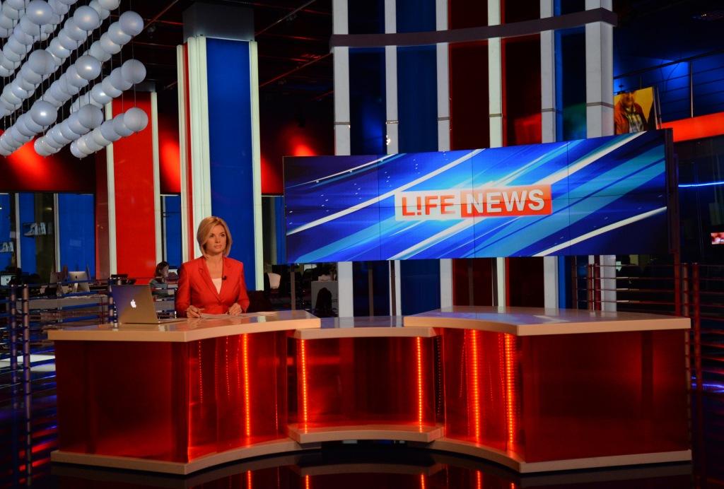 Следственный комитет России обыскивает главного пропагандиста Кремля - офис Lifenews и изымает сервера