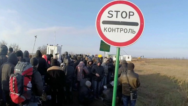 Губернатор: транспортная блокада предотвращает проникновение в Украину террористов из Крыма