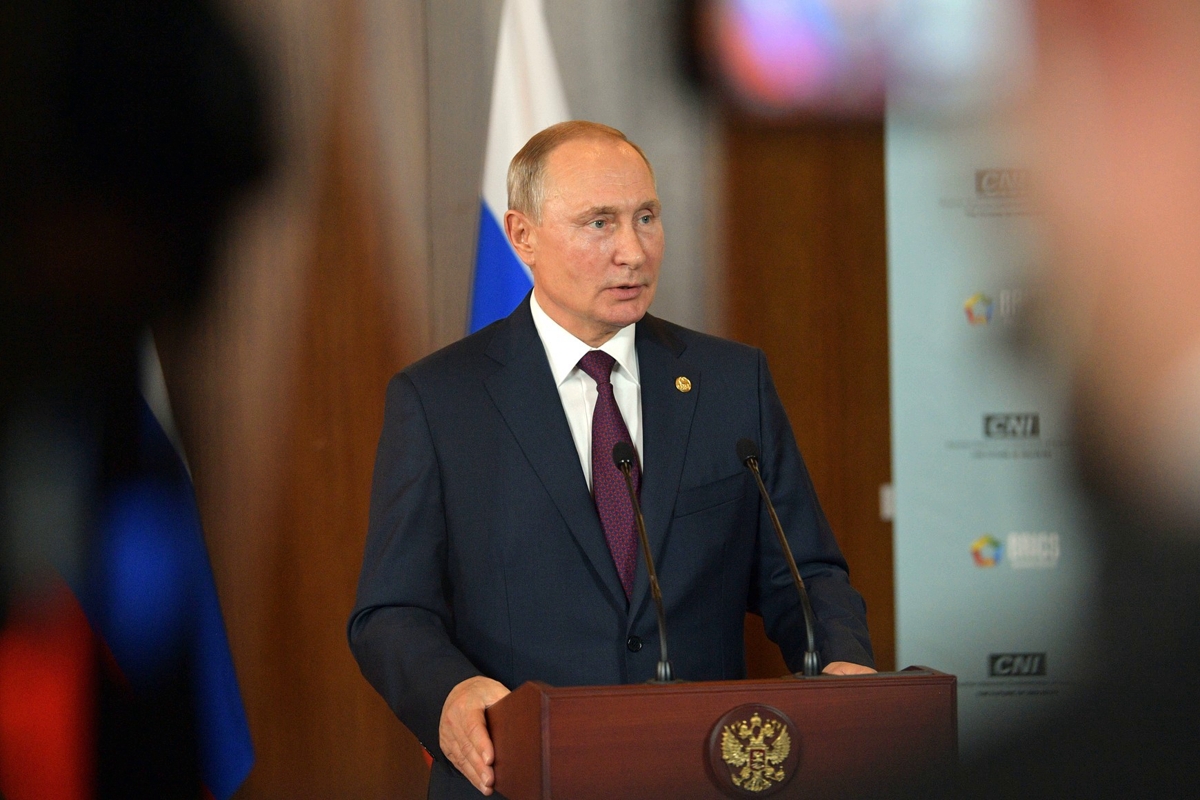​Путин назвал Зеленскому "ключевой вопрос" по Донбассу: "Порошенко с этим согласился"