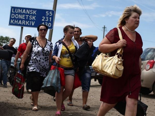В Запорожье переселенцы с Донбасса верят в "ДНР" и ненавидят Украину: скандальная статья в газете возмутила соцсети - кадры