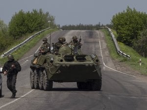 Силы АТО: боевики совершают прорыв из Донецка и кинули технику в четыре населенных пункта области 