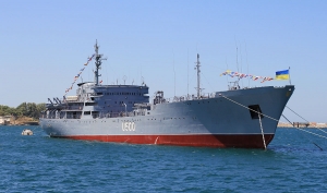 "Преследуем украинские боевые корабли у крымских берегов", - российские СМИ сообщают об очередной эскалации в Черном море