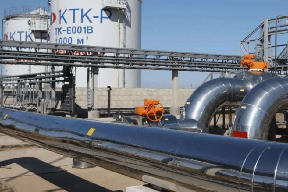 Дроны Украины парализовали потоки РФ: Казахстан перенаправляет нефть напрямую в Китай