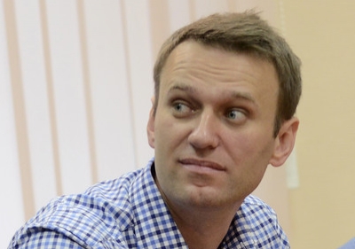 Журналисты засняли, как Навальный "бежал" из-под домашнего ареста 