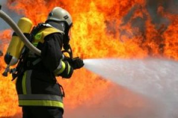 В пожаре под Донецком сгорели заживо три человека