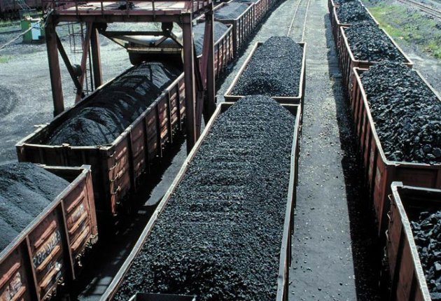 Минэнергоугля начнет вывозить уголь из Донбасса после ремонта железной дороги