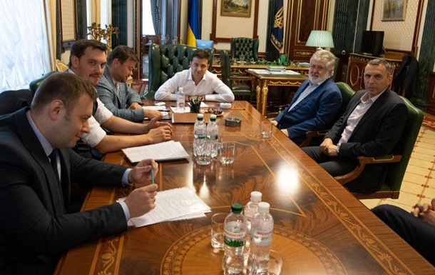 Встреча Коломойского с Зеленским: визит олигарха в Офис президента вызвал массу вопросов в Сети