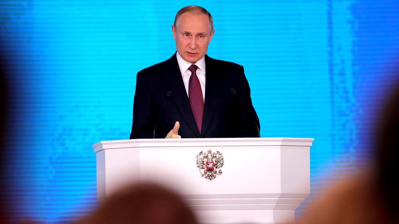 Перед выступлением Путина в Москве разгорелся громкий скандал - видео поразило Сеть