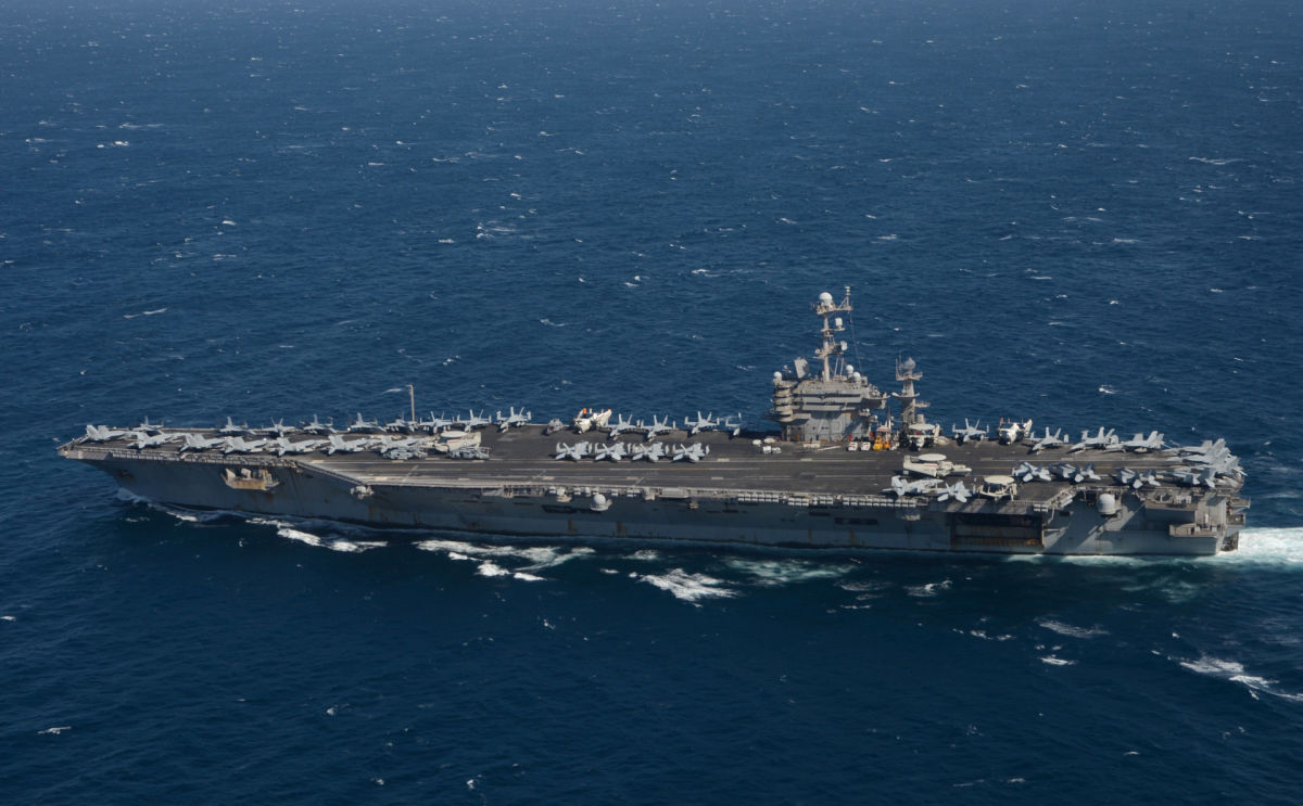 США залишили своє ударне угруповання кораблів у Середземному морі – ЗМІ дізналися про причину 