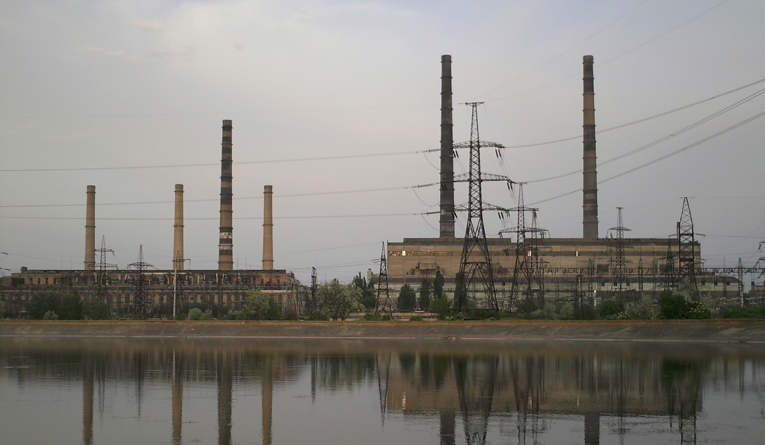 Остановлено 5 из 6 ТЭС в Украине: Славянская теплоэлектростанция временно прекратила производство электроэнергии - Минэнерго