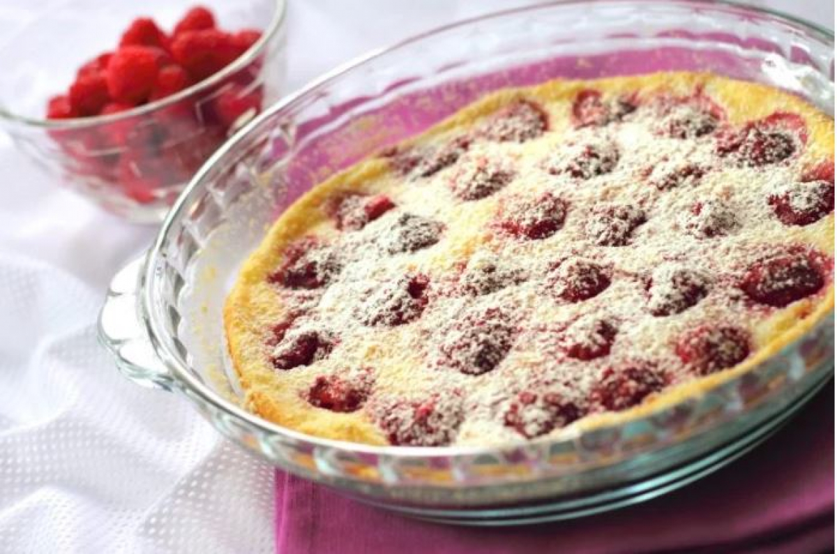 Французская запеканка по рецепту кулинарного эксперта Ольги Мартыновской: "Подойдут любые ягоды" 