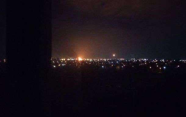 В російському Волгограді загорівся НПЗ, що належить “Лукойлу”