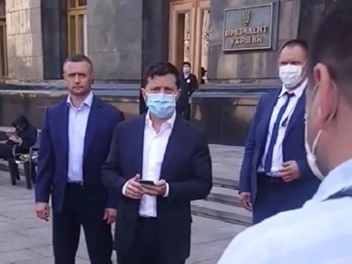 Зеленский вышел к шахтерам на митинге под ОП: "Я обещаю, дайте пару дней"