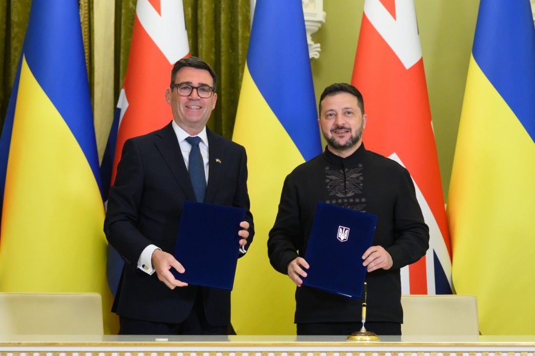 Премьер Британии Бернем летит в США убеждать Трампа по подержке Украины – BBC