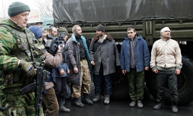 Рубан: пленных "киборгов" ДНР согласны обменять только на конкретных боевиков