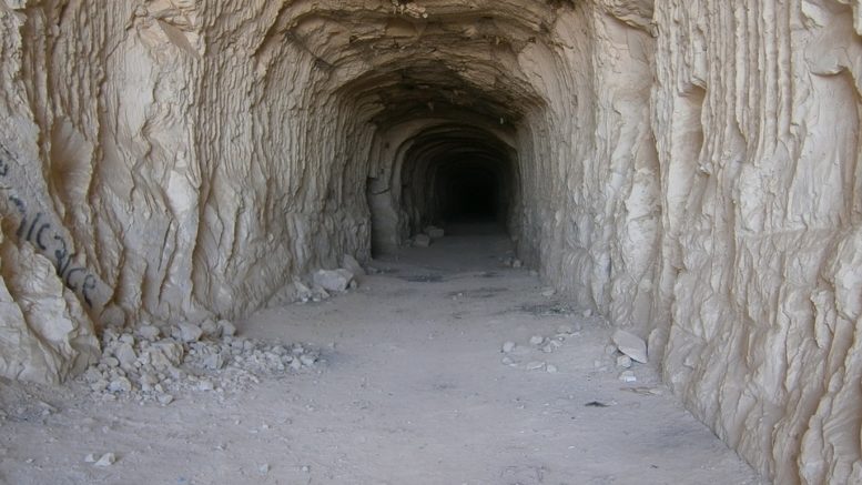 В Виннице раскопали подземные средневековые тоннели, карты которых хранятся в Ватикане: кадры 
