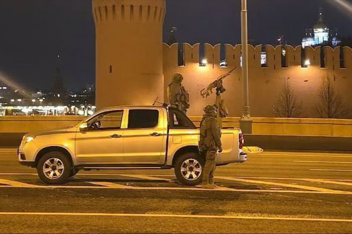 ​"Пацаны работают вслепую", — Z-каналы в отчаянии, решение Кремля ослепило ПВО России