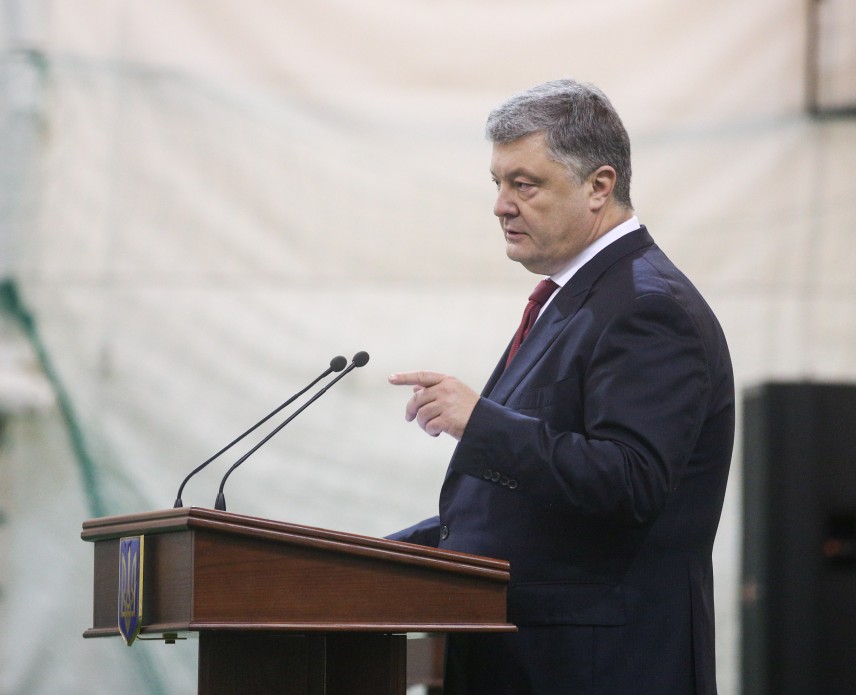 "Говорил это девять месяцев назад и повторю сейчас", - Петр Порошенко жестко высказался о досрочных выборах в Украине