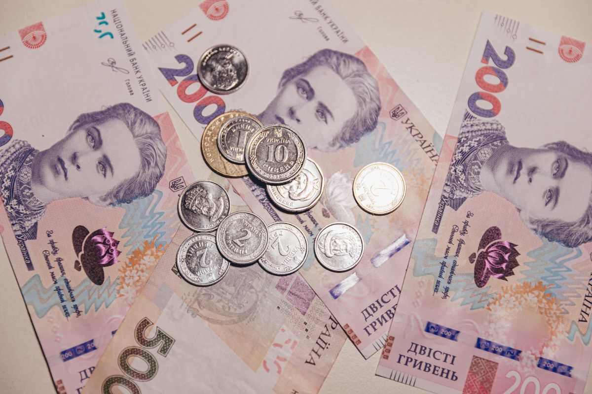 МВФ напугал украинцев: что будет с гривной в ближайшее время