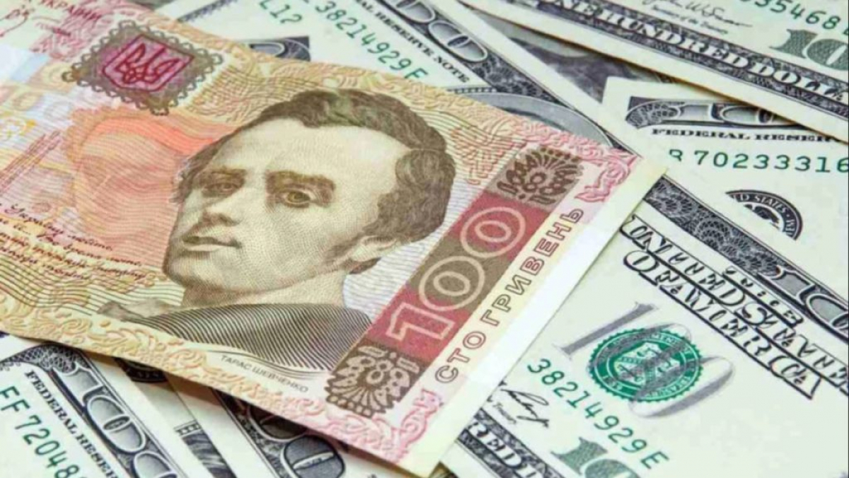 Курс валют на 7 мая: гривна подорожала, доллар и евро упали в цене