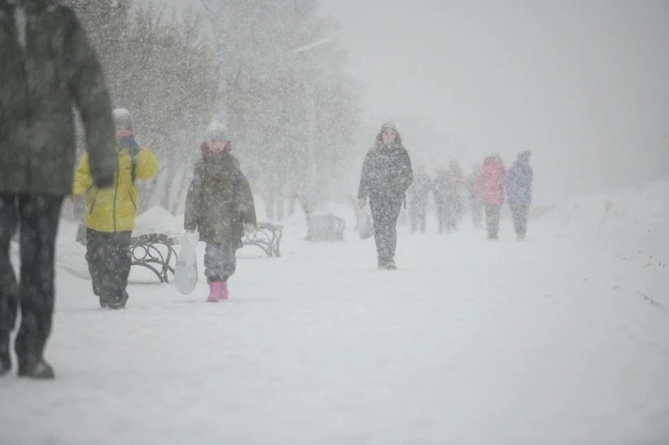 Украину накрывает мощный циклон: приближается снег с ледяным дождем 