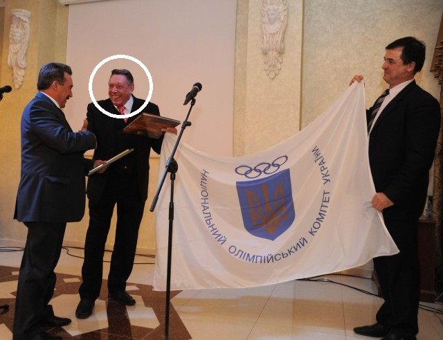Новый скандал в НОК Украины: "ветеран" Олимпийского комитета Кравченко перешел на сторону РФ — видео