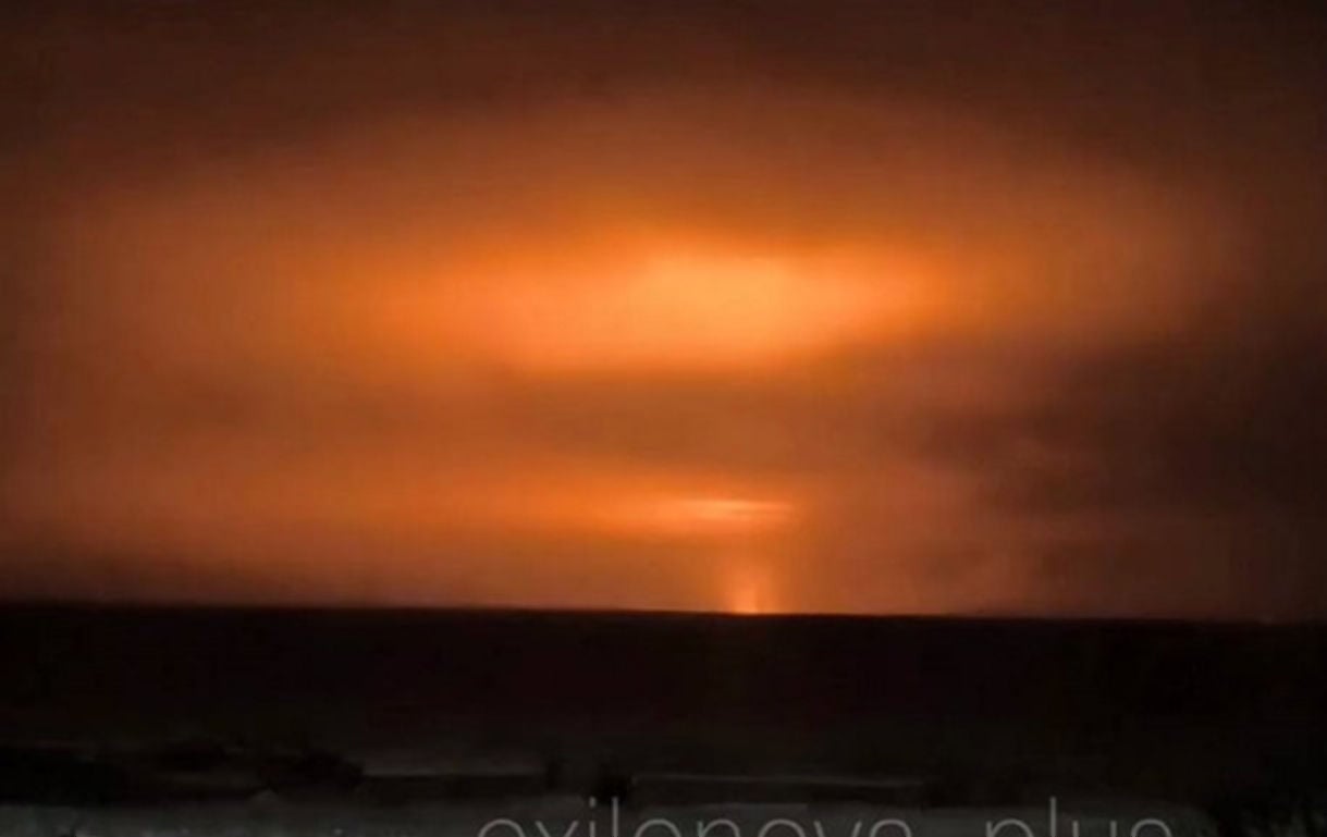 Под Волгоградом ВСУ уничтожили арсенал ГРАУ, идет эвакуация населения – в Сети показали видео