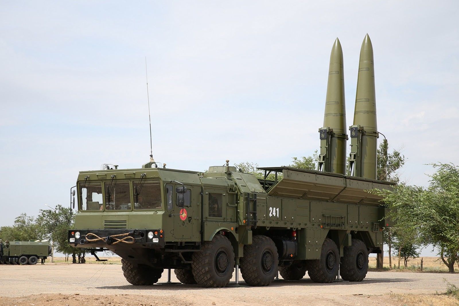 ​Россия перебрасывает “Искандеры” с ракетами в сторону Украины с Дальнего Востока - CIT