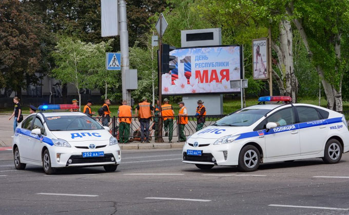 В центре оккупированного Донецка боевики перекроют движение автомобилей: ходит только общественный транспорт