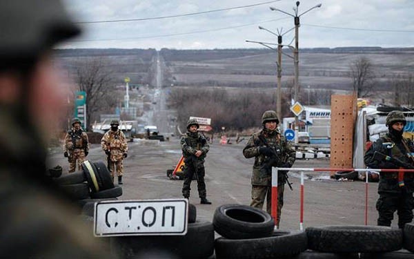 Боевики "ДНР" совершили атаку на КПВВ "Зайцево" - пропускной пункт закрыт на неопределенное время