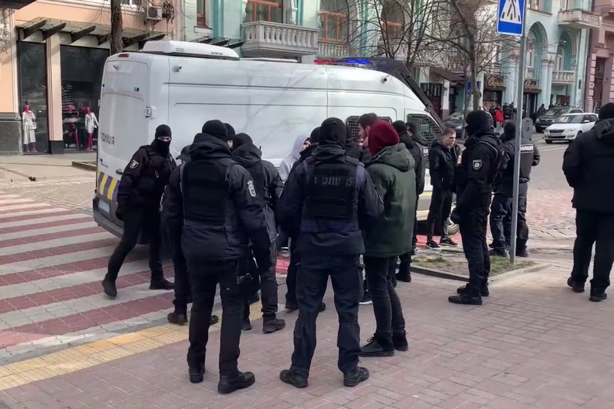 Геращенко після зачистки псевдомітингу у Києві попередив колаборантів: "Ї###ити будемо жорстко"