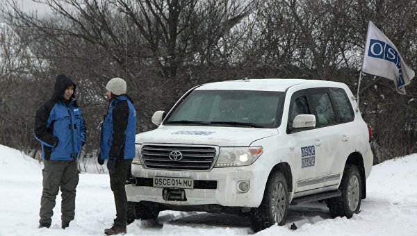 Террористы "ДНР" запретили ОБСЕ въезжать в оккупированный Донецк: выяснилось, почему членов Миссии не пропустили и чего так испугались в этот раз боевики