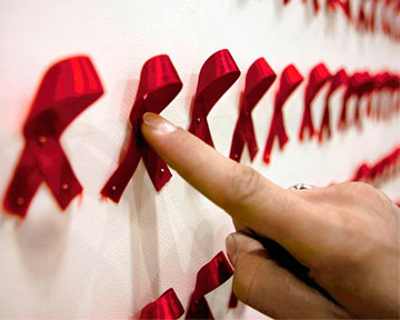 ООН: Человечество одолеет СПИД к 2030 году