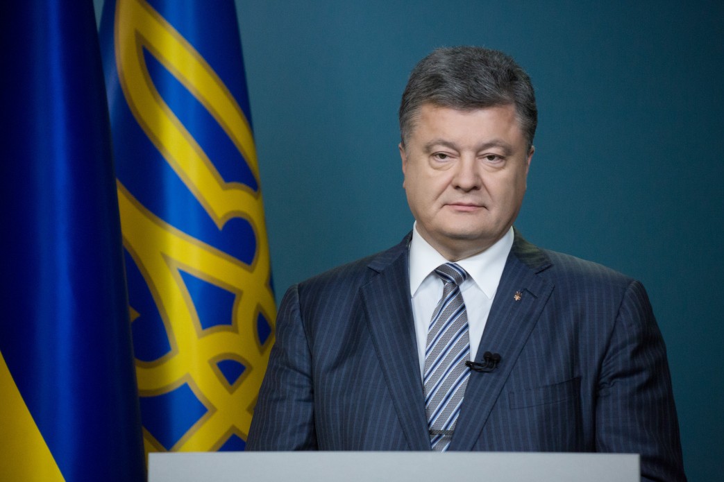 Порошенко: Украина освободит Надежду Савченко, чего бы нам это не стоило