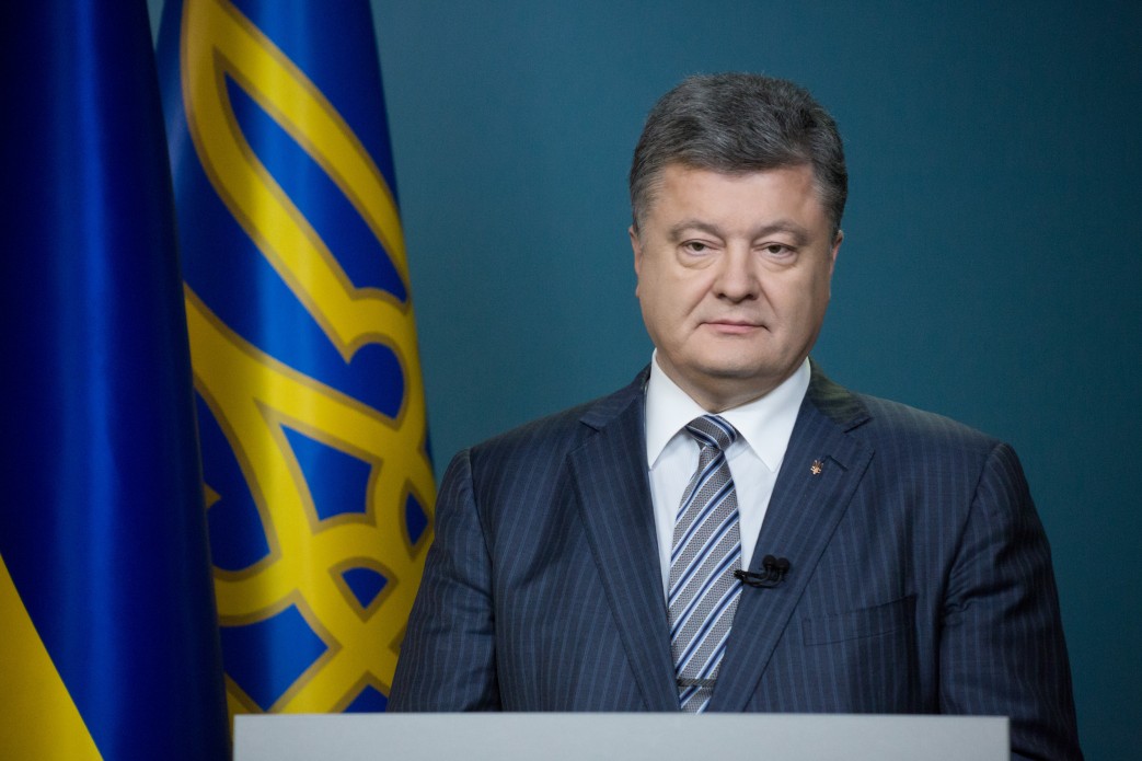 Порошенко: Украина освободит Надежду Савченко, чего бы нам это не стоило