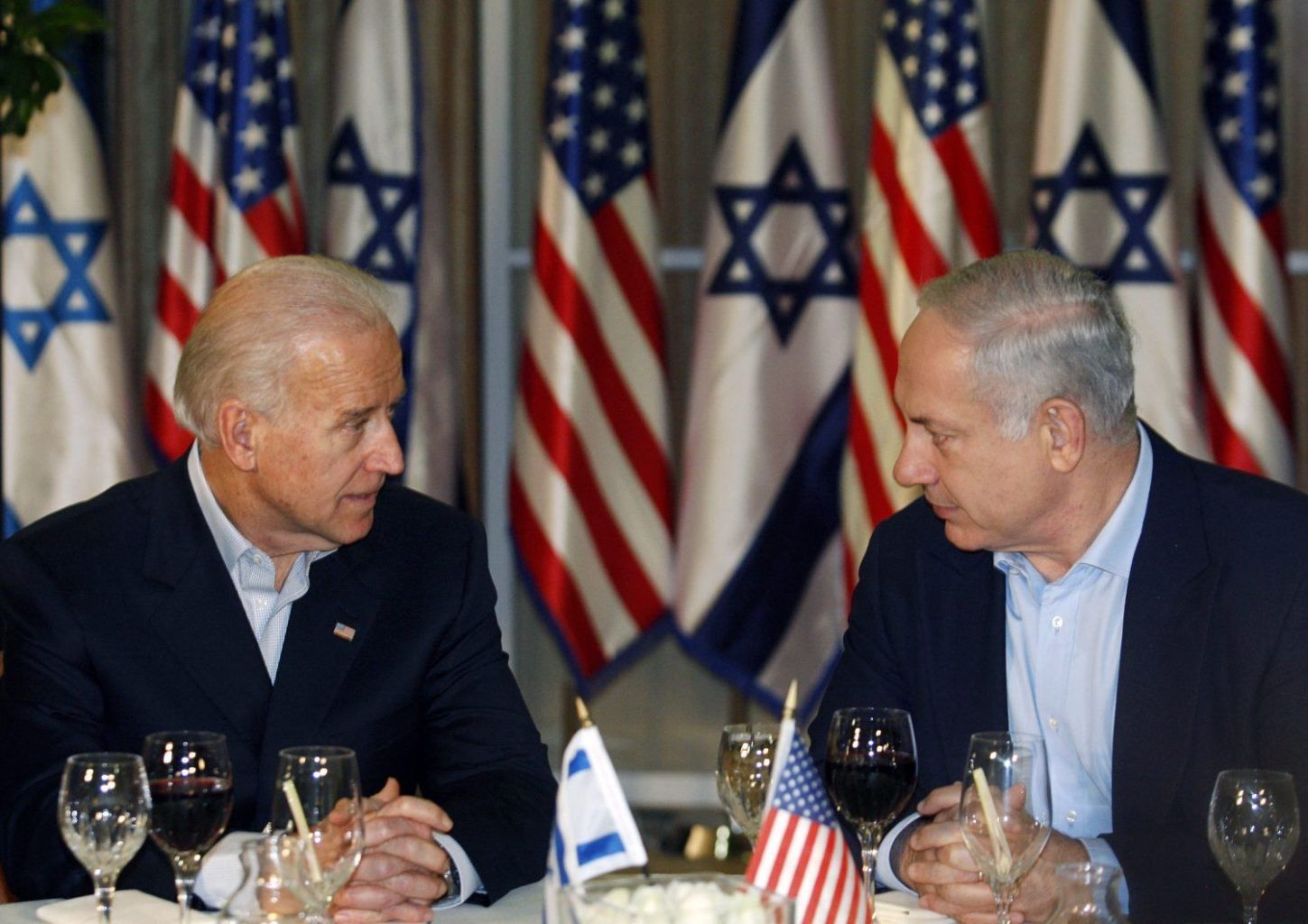 "Ошибается по обоим пунктам", - Нетаньяху ответил на критику со стороны Байдена