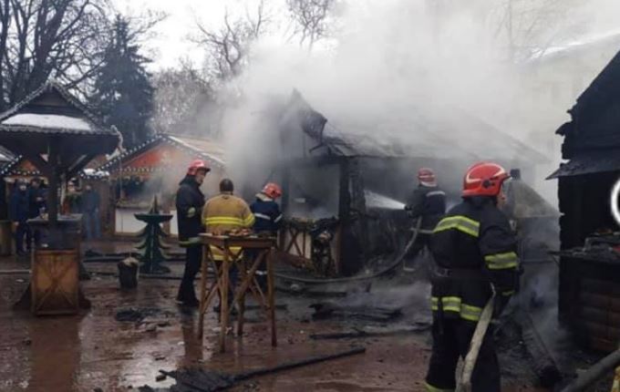 Взрывы на ярмарке во Львове: количество пострадавших возросло, раненые не могут самостоятельно дышать, - видео