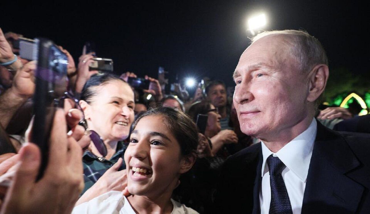 ​Путин сам признался, что у него есть двойник: Жирнов указал на один момент в истории с Дагестаном