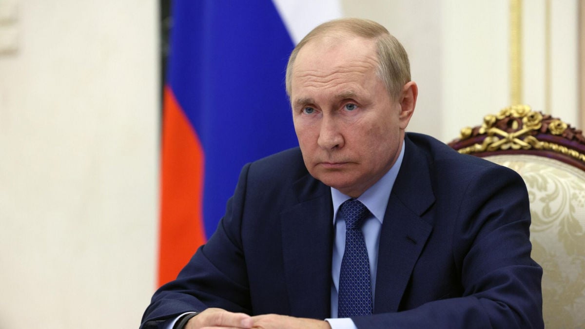 Путин еще никогда не был так близок к поражению: The Economist о настроениях элит РФ
