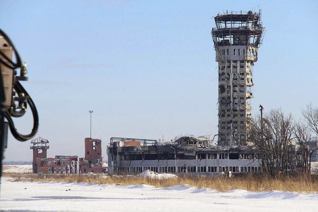​Россия приступила к чистке аэропорта в Донецке, но не для авиаперевозок – аналитики дали ответ