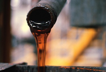 Цена на нефть Brent впервые за 5,5 лет упала ниже 50$