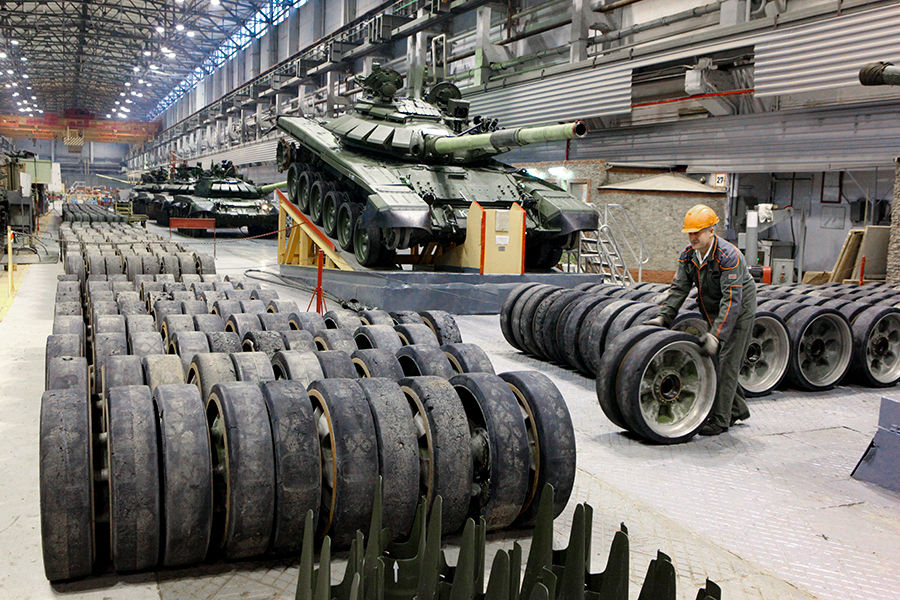 У России крупные проблемы с танками: The Economist рассказал, что с единственным заводом в РФ