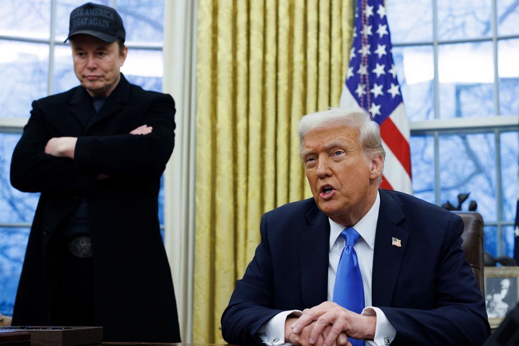 ​В Белом доме раскол: Маск впервые пошел против Трампа, осудив тарифы
