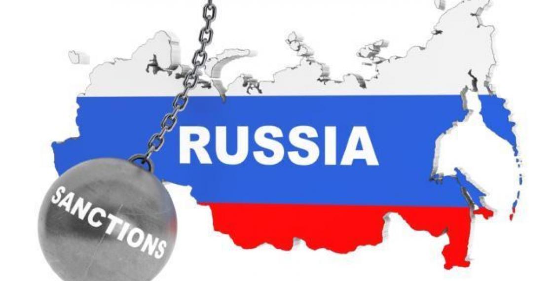 Путину придется напрячься еще больше: кроме США, санкции в отношении РФ продлили еще пять стран 
