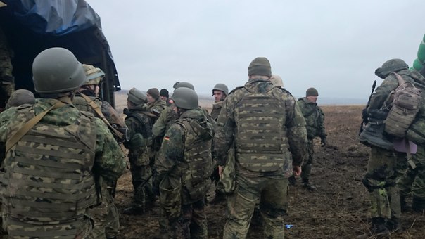 В полке "Азов" сообщили о боях вблизи Тельманово