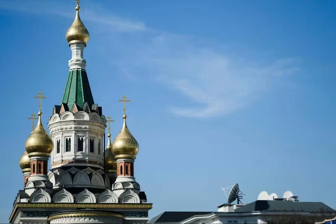 ​Австрия высылает трех дипломатов РФ: причастны к установке шпионских антенн